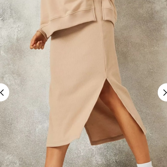 Misguided maternity skirt - Picture 1 of 6